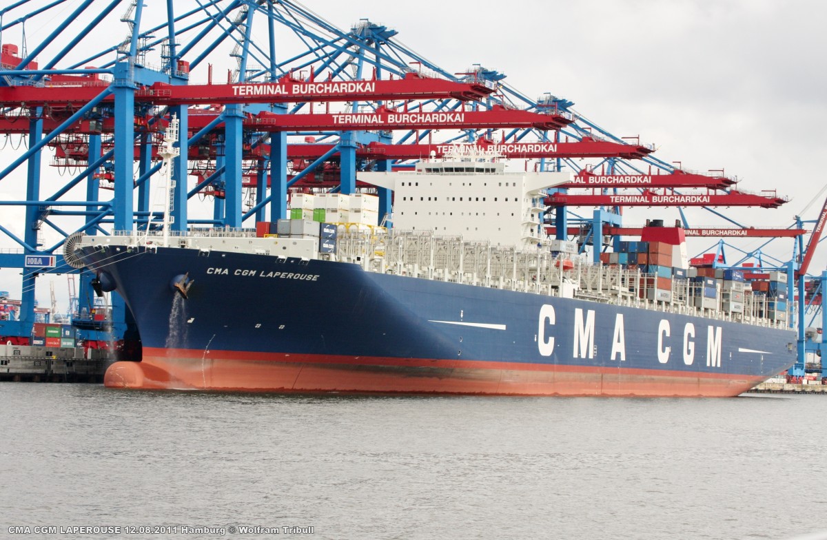 CMA CGM LAPEROUSE aufgenommen am 12.08.2011 bei Hamburg Hhe Container Terminal Burchardkai