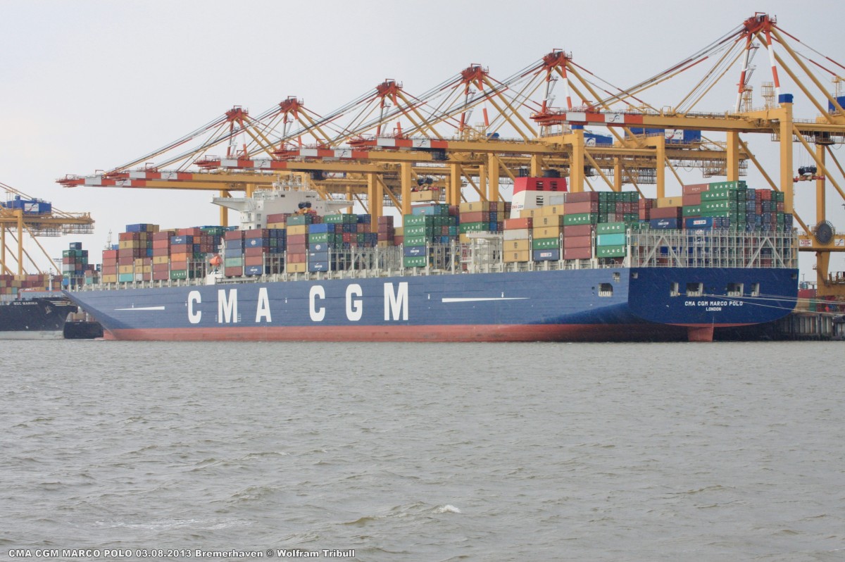 CMA CGM MARCO POLO aufgenommen am 03.08.2013 bei Bremerhaven Hhe Container Terminal Eurogate
