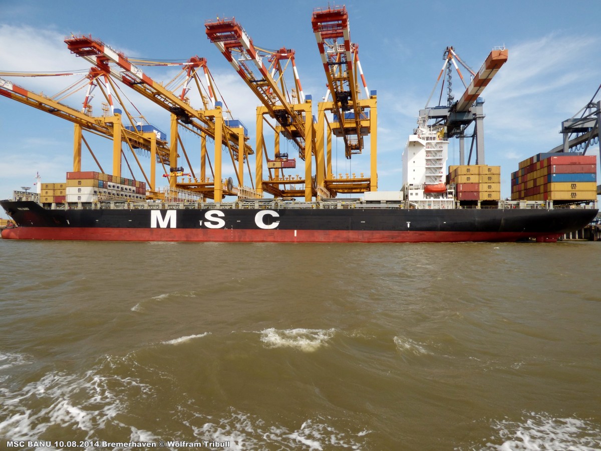 MSC BANU aufgenommen am 10.08.2014 bei Bremerhaven Höhe Container Terminal Eurogate