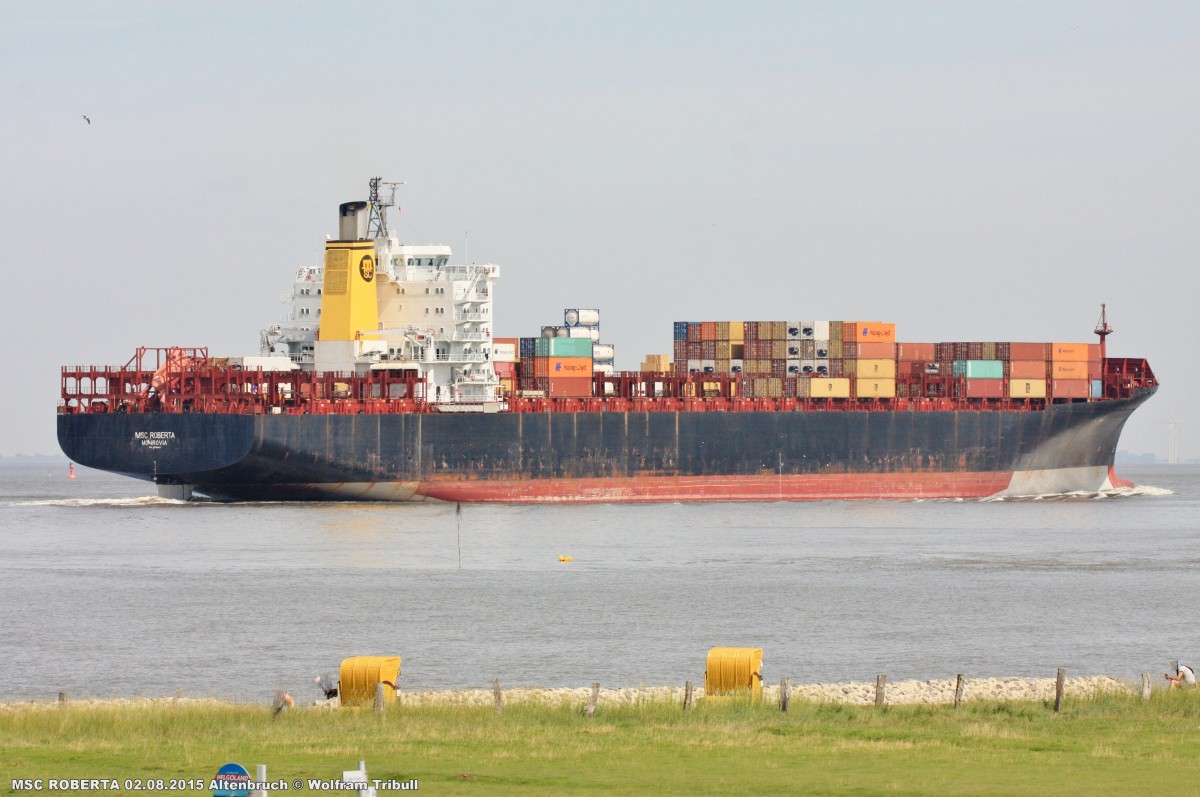MSC ROBERTA aufgenommen bei Cuxhaven Hhe Altenbruch am 02.08.2015
