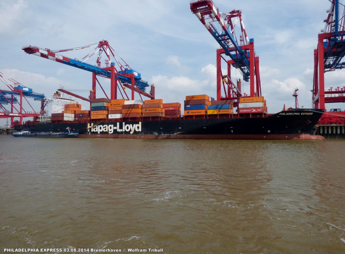 PHILADELPHIA EXPRESS aufgenommen am 03.08.2014 bei Bremerhaven Höhe Container Terminal Eurogate