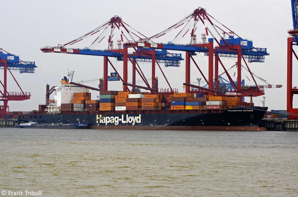 PHILADELPHIA EXPRESS aufgenommen am 03.08.2014 bei Bremerhaven Höhe Container Terminal Eurogate 