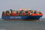 cosco-shipping-scorpio-9789635-3/698962/cosco-shipping-scorpio-aufgenommen-am-01082019 COSCO SHIPPING SCORPIO aufgenommen am 01.08.2019 bei Cuxhaven Höhe Steubenhöft