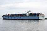 Das Containerschiff COSCO Taicang aufgenommen am 17.07.10 bei Stade H�he Stadersand
