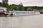 a-rosa-riva-04802780/600986/a-rosa-riva-am-12062011-auf-der A-ROSA RIVA am 12.06.2011 auf der Donau bei Passau-Lindau