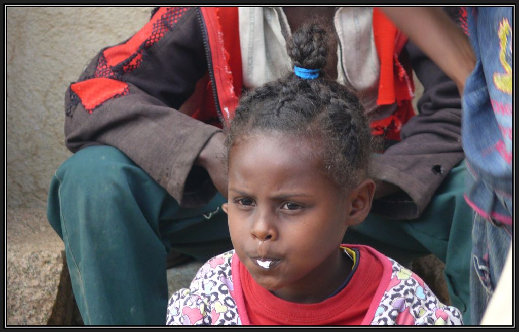 Kaugummi kauen ist auch in Arbaroba beliebt. (02.02.2012)