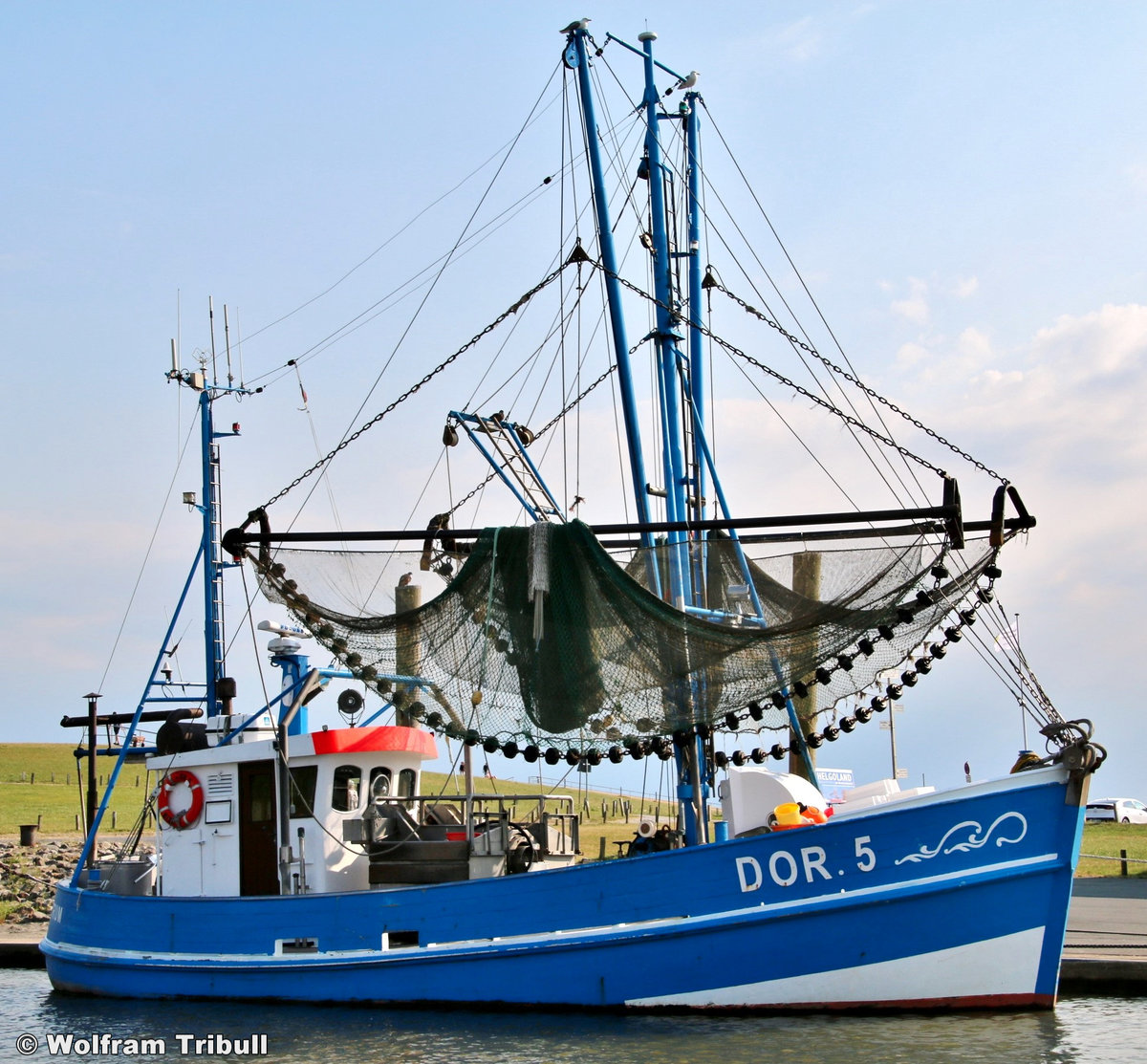 DOR 5 NIXE II aufgenommen am 17.07.2018 im Hafen von Dorum-Neufeld