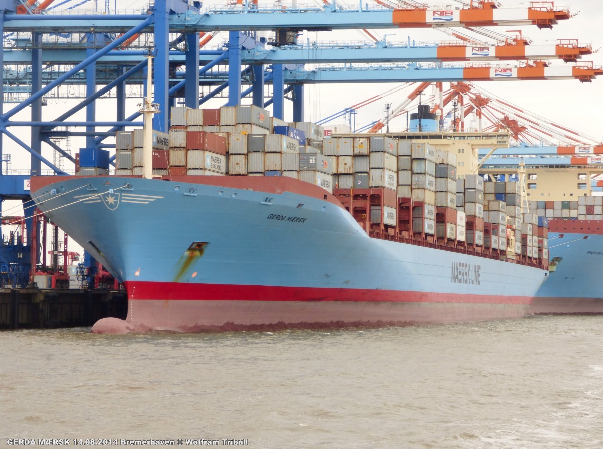 GERDA MAERSK aufgenommen am 14.08.2014 bei Bremerhaven Höhe Container Terminal NTB