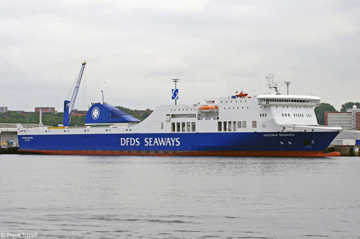 VICTORIA SEAWAYS aufgenommen am 21.08.2012 bei Kiel Höhe Ostuferhafen