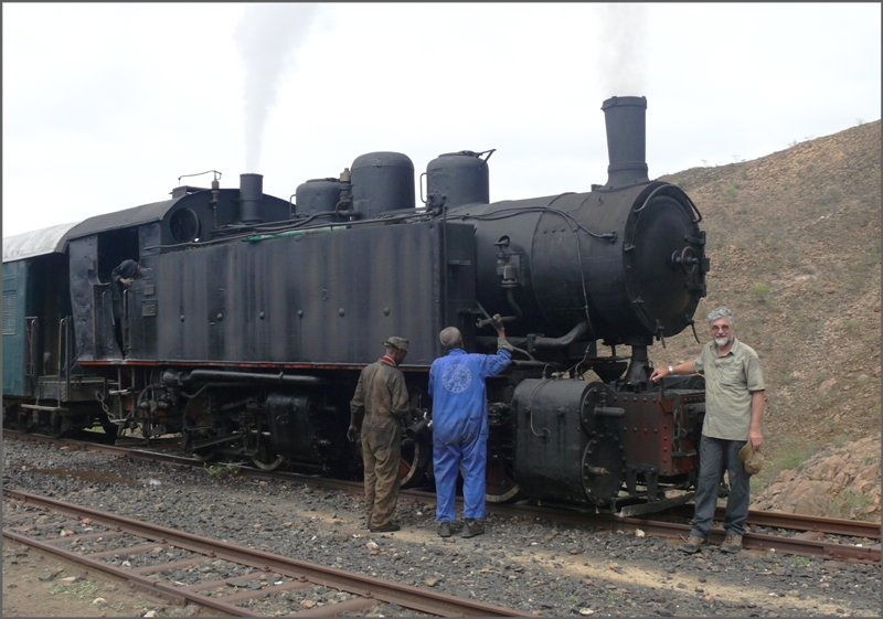 Auch das muss sein, Erinnerungsfoto in der Ausweichstelle zwischen Mai Atal und Darnas. (30.10.2008)