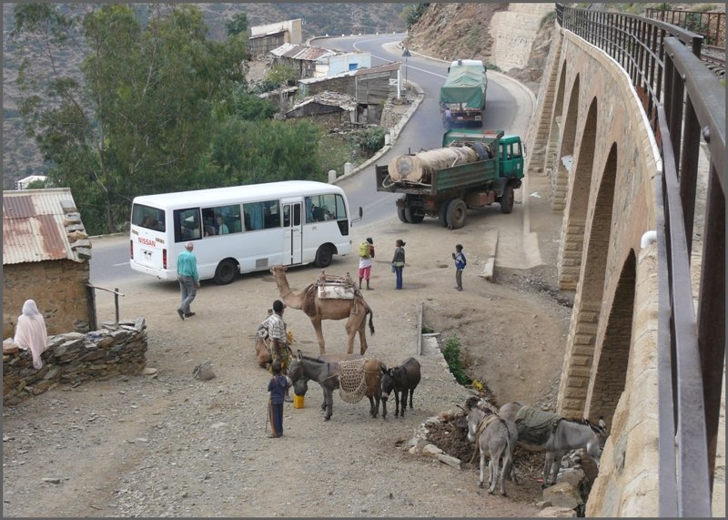 Auch unser fahrbares Wasserlager ist in Arbaroba eingetroffen. (01.11.2008)