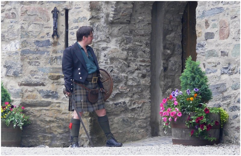Passendes Outfit zum Eilean Donan Castle. (06.08.2008)