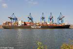 KUALA LUMPUR EXPRESS aufgenommen  am 15.08.2013 bei Hamburg Höhe Container Terminal CTA Altenwerder