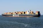 Das Containerschiff MSC Joanna aufgenommen am 13.07.10 bei Cuxhaven Höhe Steubenhöft