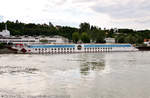 A-ROSA RIVA am 12.06.2011 auf der Donau bei Passau-Lindau
