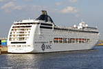 MSC LIRICA am 29.08.2012 in Hamburg am Cruise Center HafenCity