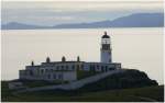Der Blick vom Neist Point Lighthouse schweift �ber The sea of the Hebrides hin�ber nach South Uist.